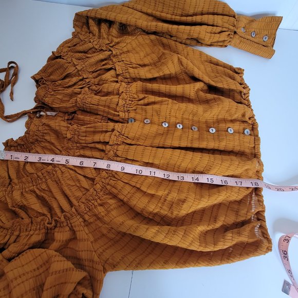 Free People Hailey Crop L/S Midriff Blouse Carmel Size S NWT - Picture 7 of 12